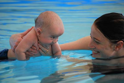 teach your baby to swim waterbabies2